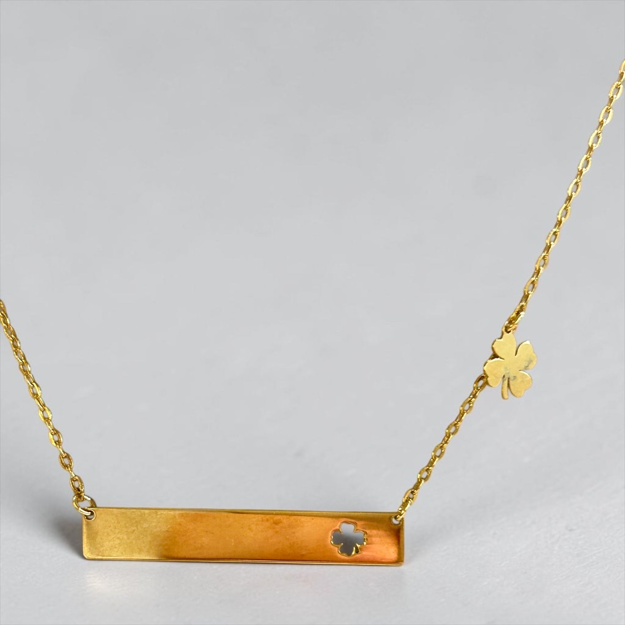 Collana Luky