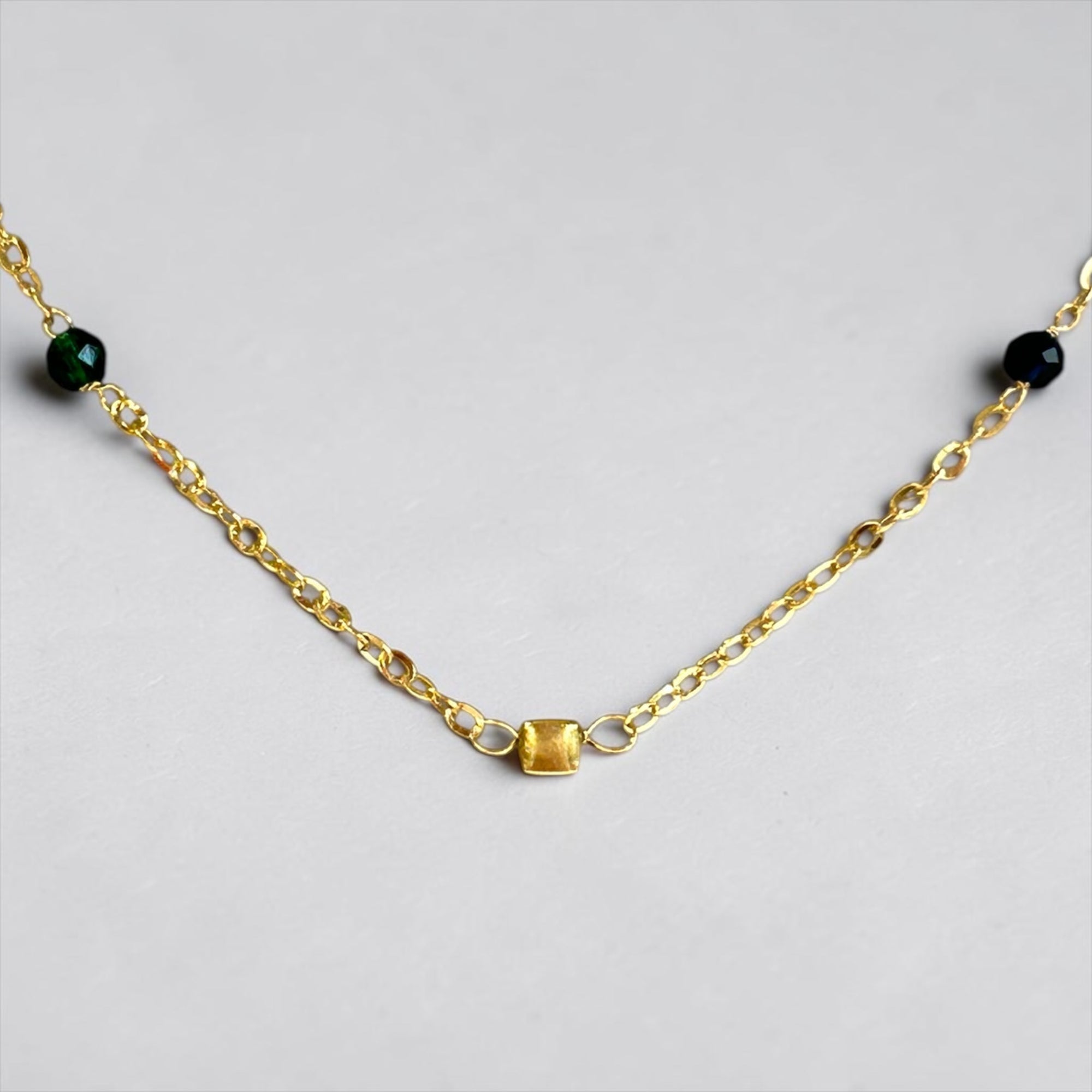 Collana Giada