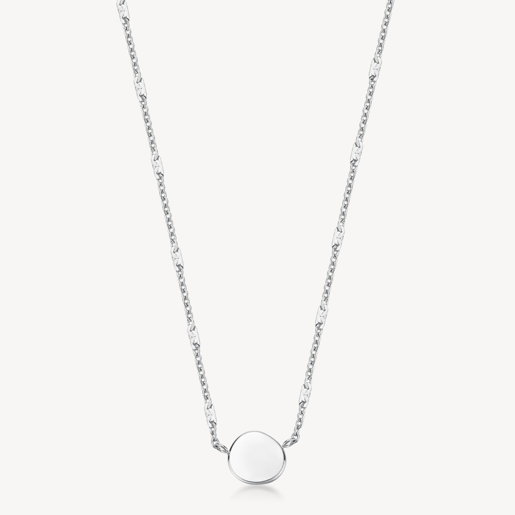 Collana Essential Bianca 560mm