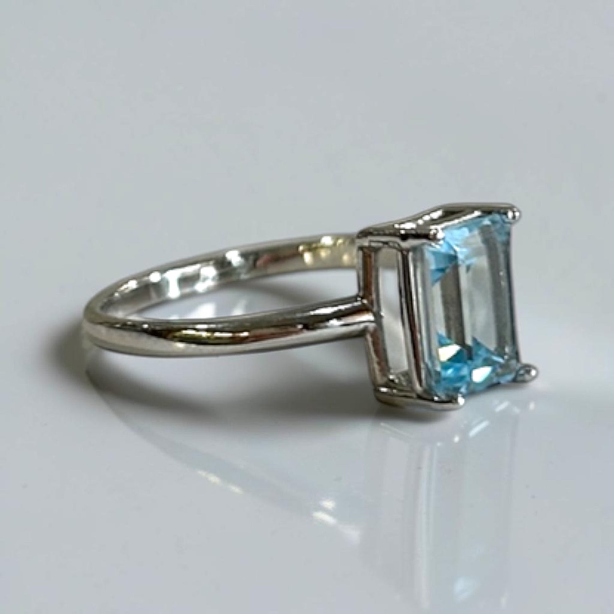 Anello Melania