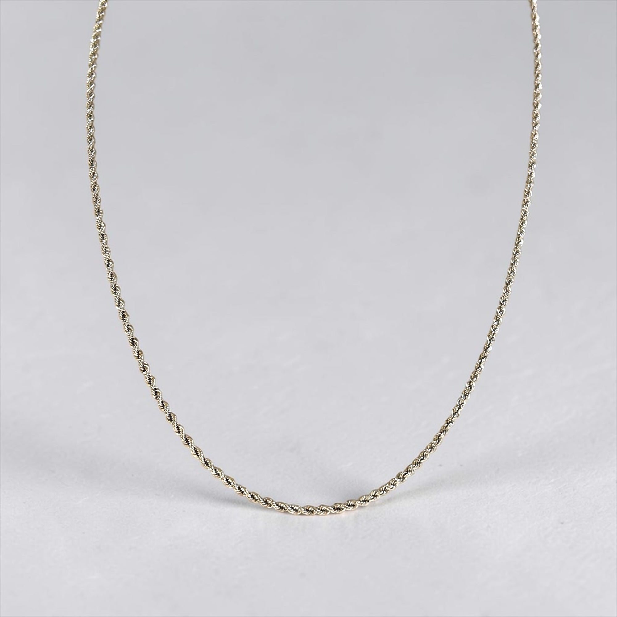Collana Funetta Lei w