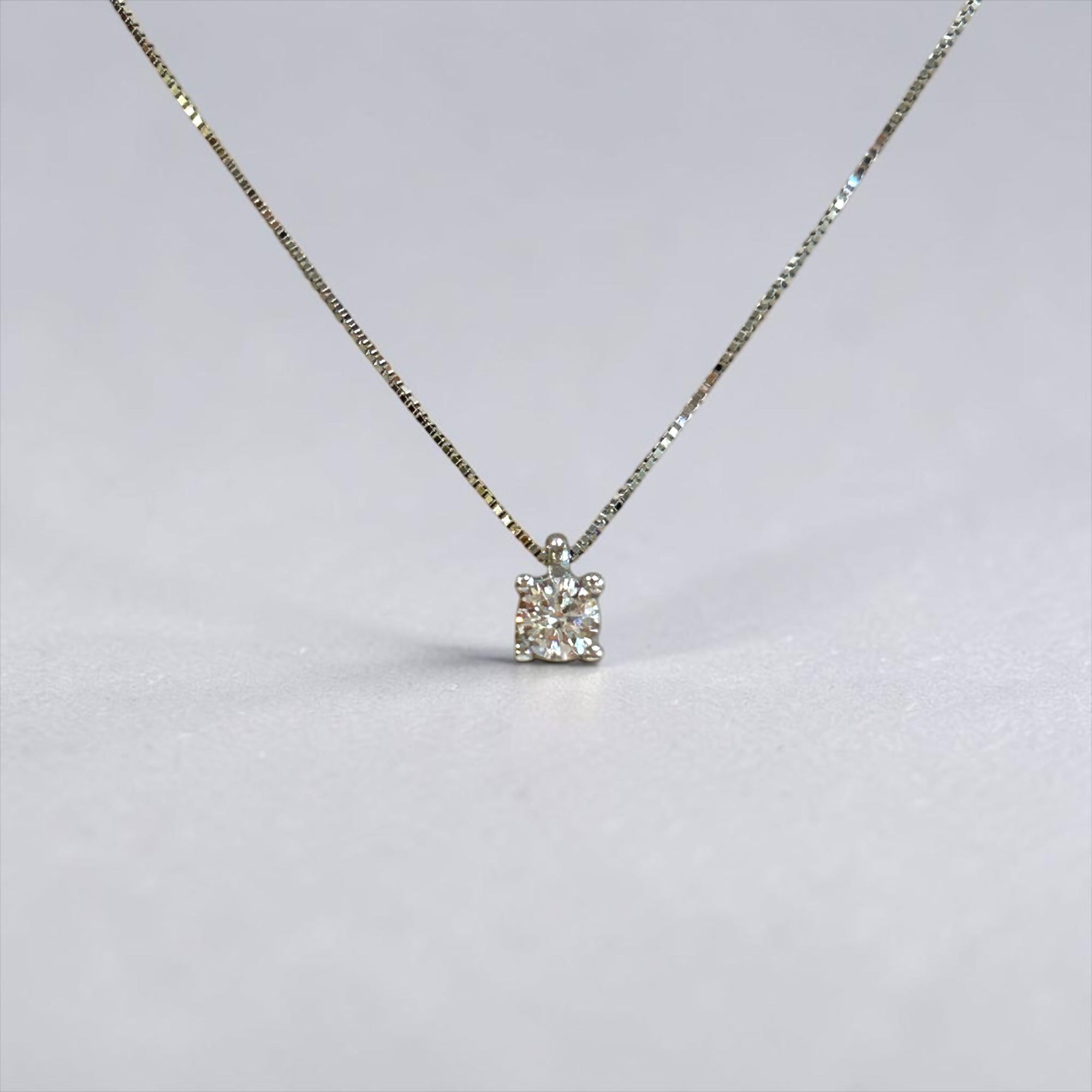 Collana Punto Luce